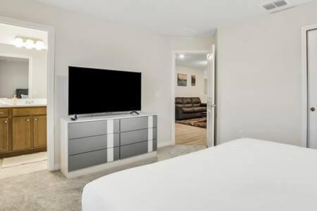 Villa Magnificent 9br Getaway By W Pool Game Rm *