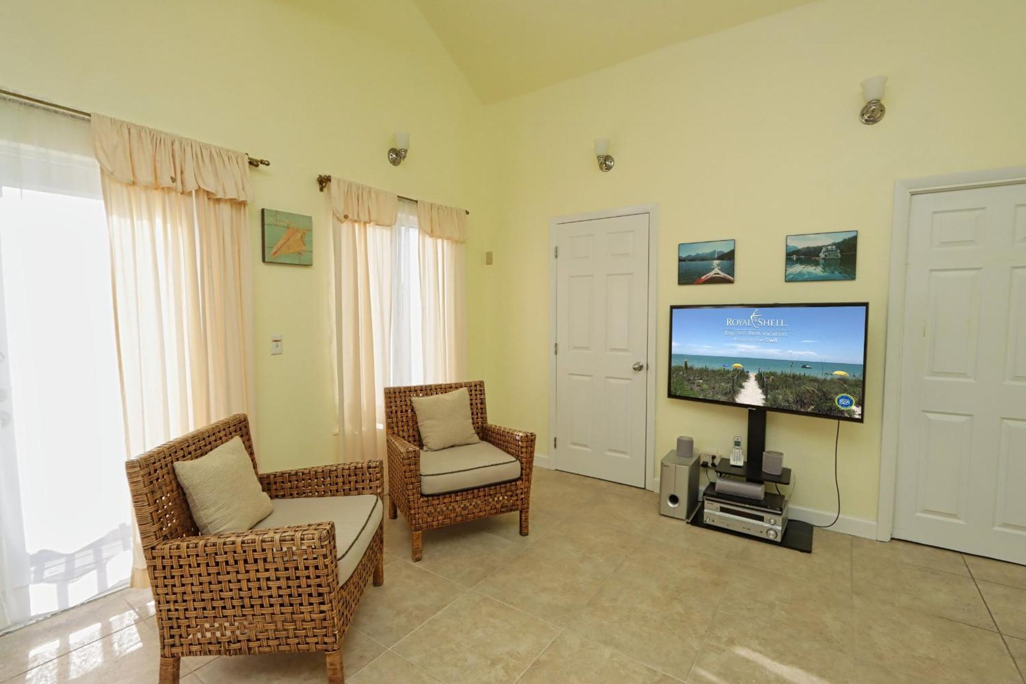 Holiday home Beautifully Updated, 4 Bedroom Pool Home, 50 Yards To The Beach!! Captiva Escapade Captiva Island