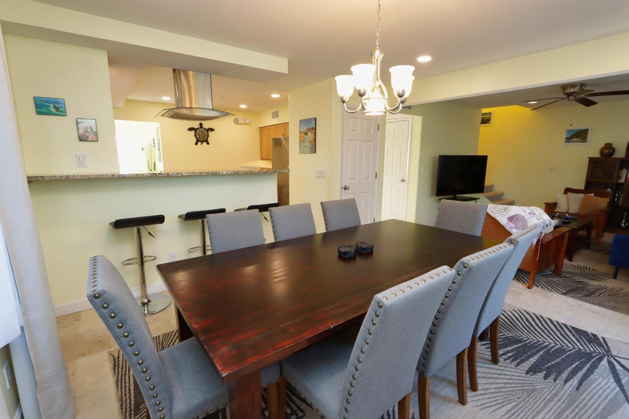 Beautifully Updated, 4 Bedroom Pool Home, 50 Yards To The Beach!! Captiva Escapade