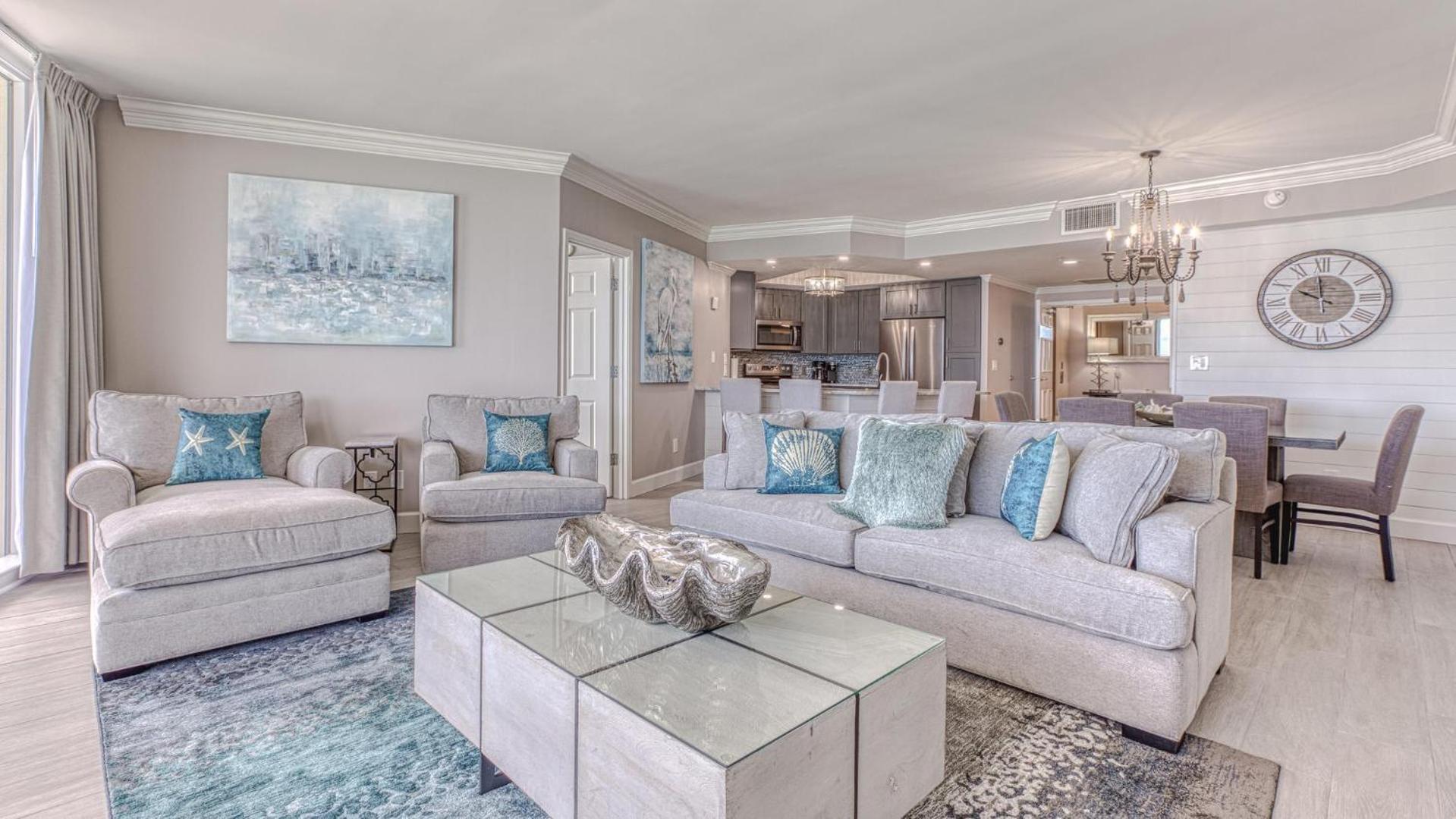 St Maarten 1207 A Completely Remodeled Front At Silver Shells 12th Floor Sleeps 8 Destin