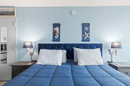 Holiday home Oceanside Pair-a-dise - Double Room, Heated Pool & Access, Free Parking