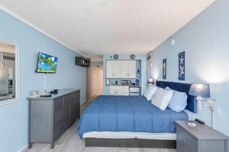 Holiday home Oceanside Pair-a-dise - Double Room, Heated Pool & Access, Free Parking Daytona Beach