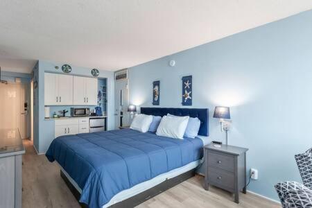 Holiday home Oceanside Pair-a-dise - Double Room, Heated Pool & Access, Free Parking *