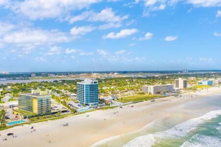 The Atlantic By Brightwild-ocean Views, Pool Bar