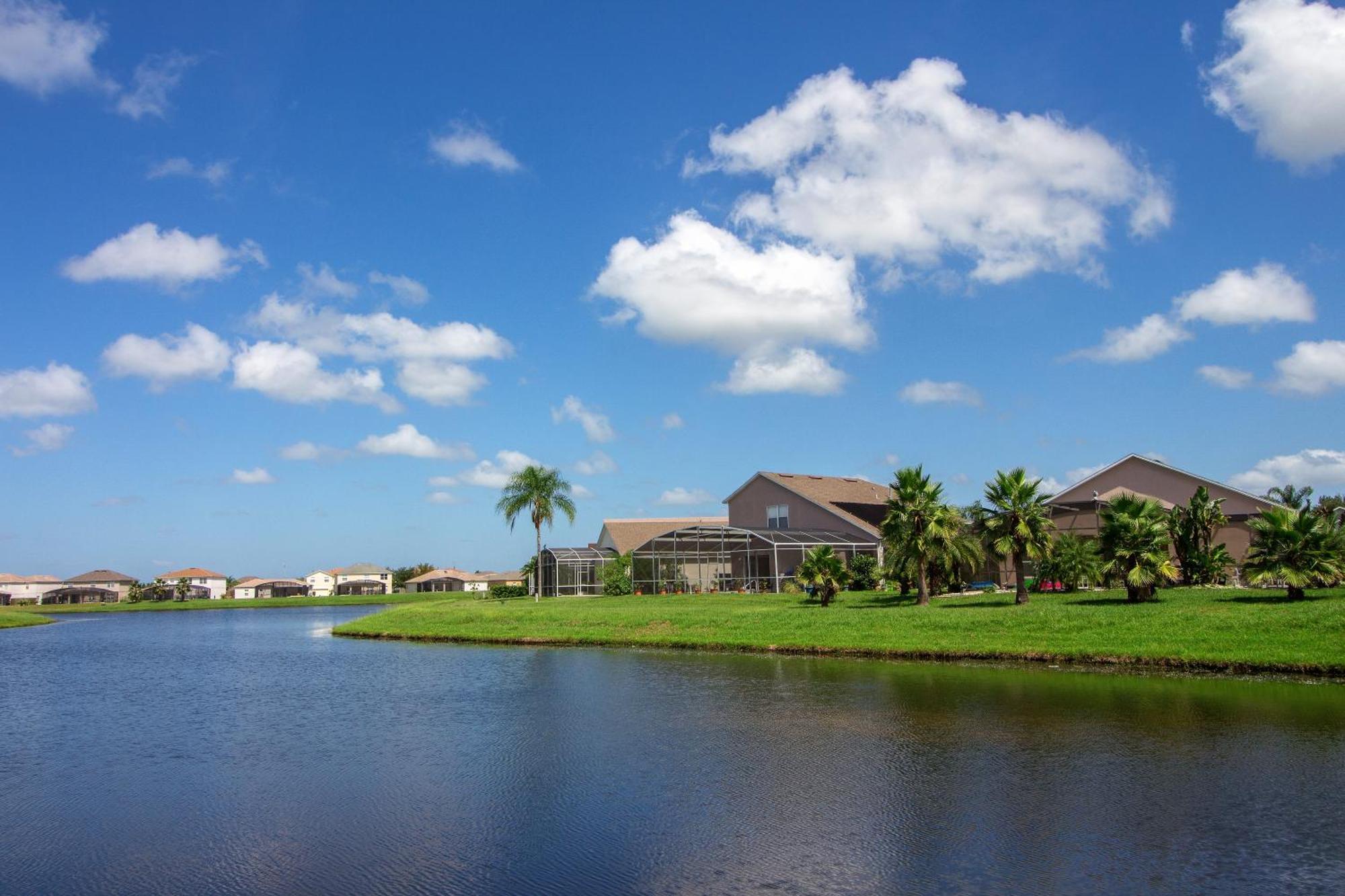 Aster Cove At Ellis Exclusive *
