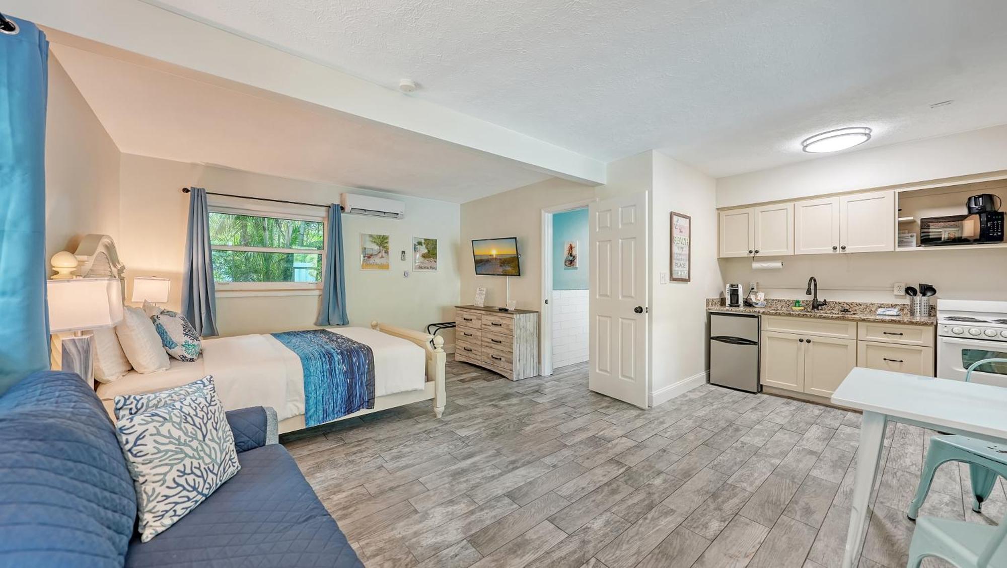Siesta Key Palms 3*