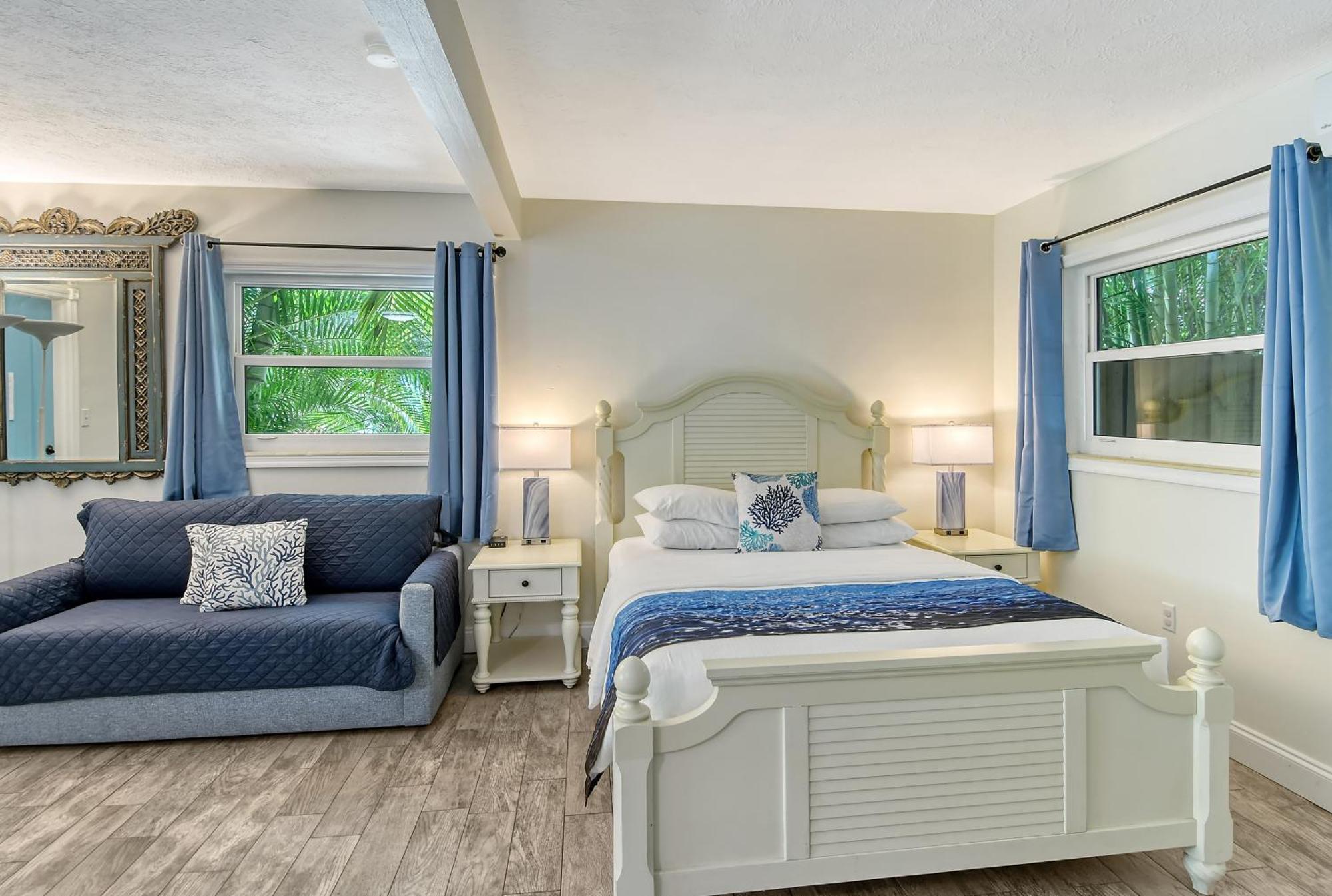 Siesta Key Palms Hotel Sarasota