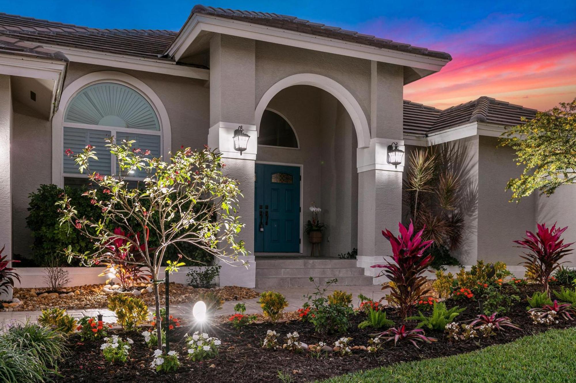 Holiday home New 2024 Renovation! Gorgeous Island Oasis With Sw Exposure On *