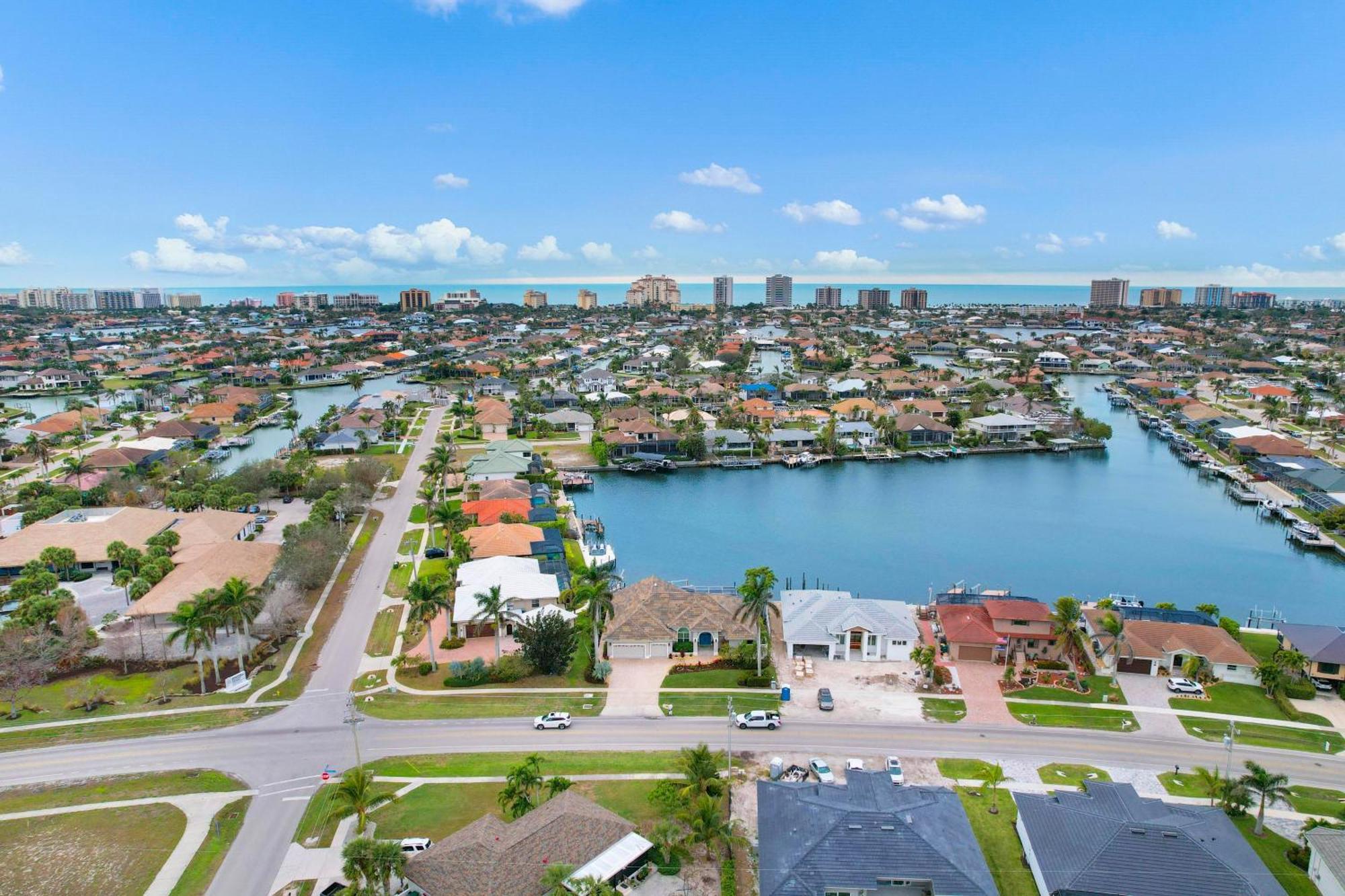 Holiday home New 2024 Renovation! Gorgeous Island Oasis With Sw Exposure On Marco Island