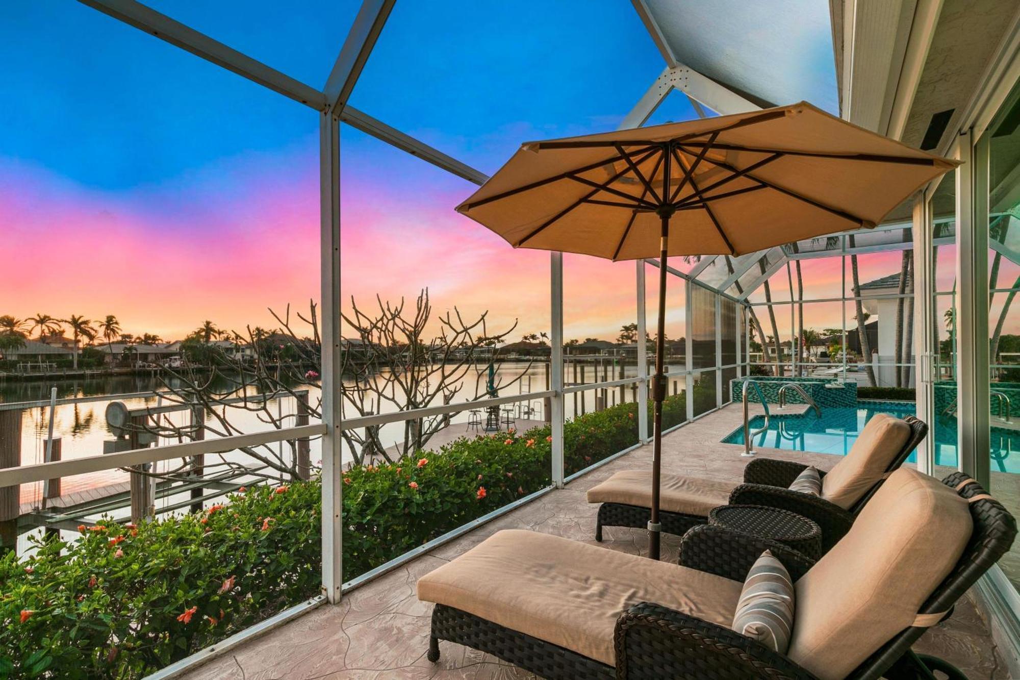 Holiday home New 2024 Renovation! Gorgeous Island Oasis With Sw Exposure On *