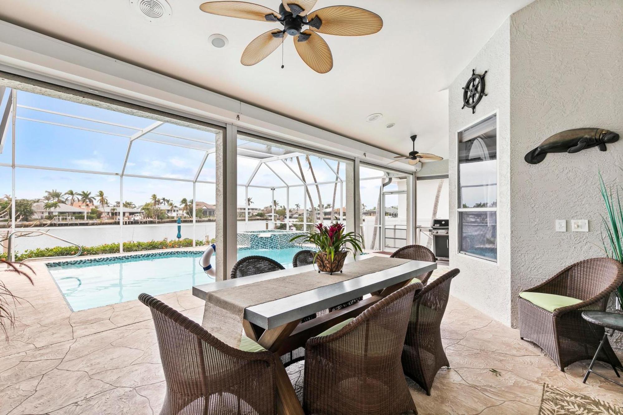 New 2024 Renovation! Gorgeous Island Oasis With Sw Exposure On Holiday home *