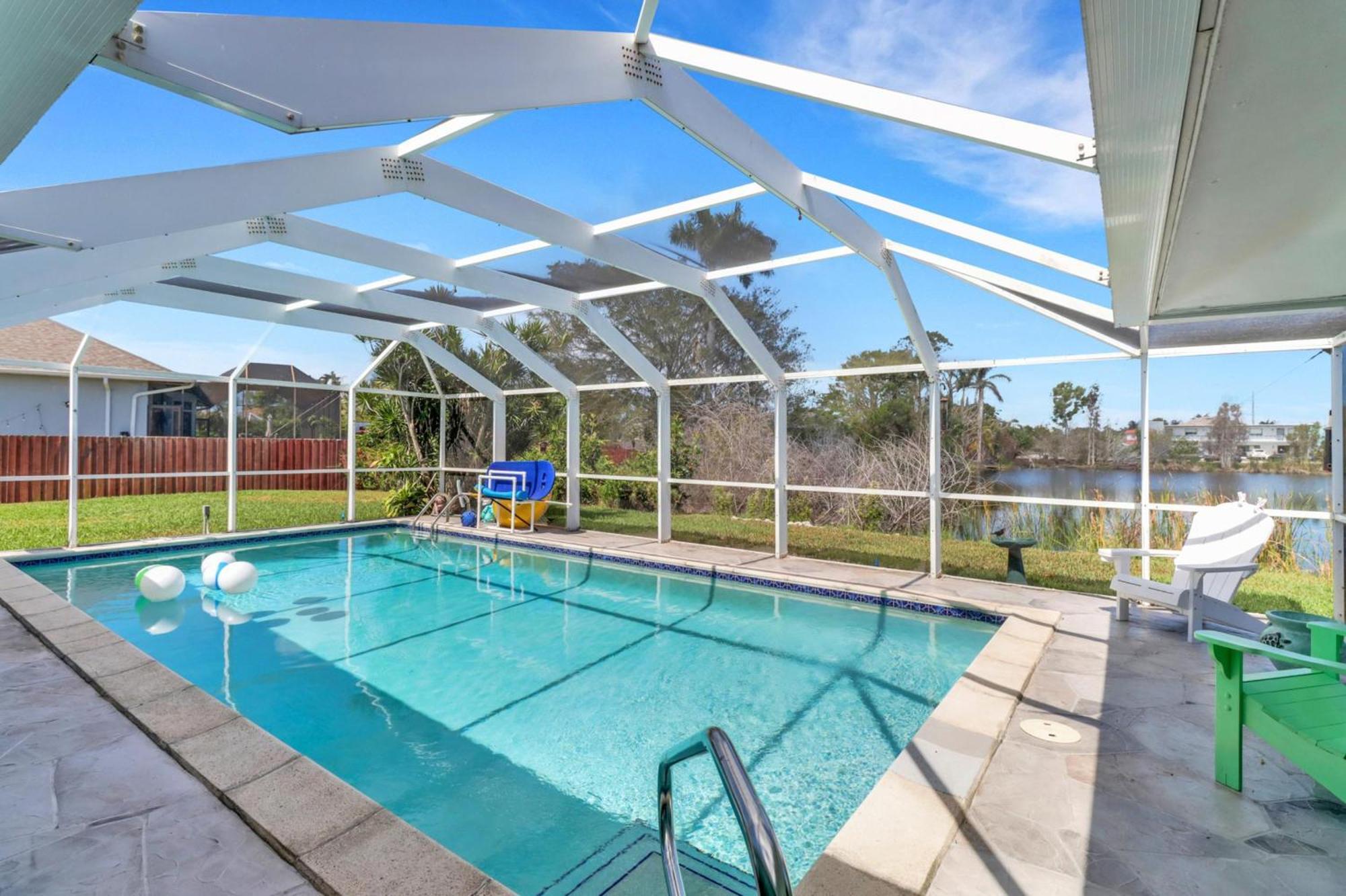 Holiday home Inviting Lakeview L Pool L Close To Beaches