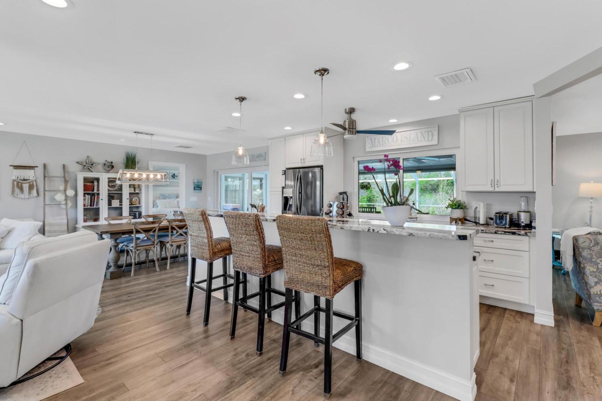 Inviting Lakeview L Pool L Close To Beaches * Marco Island