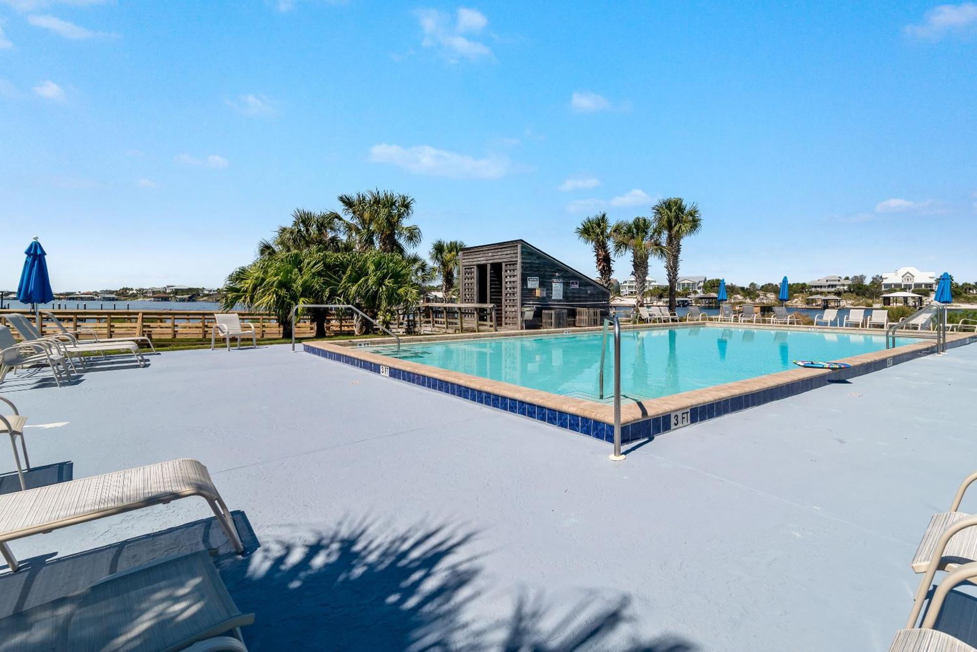 Needle Rush Point Unit C14 Holiday home