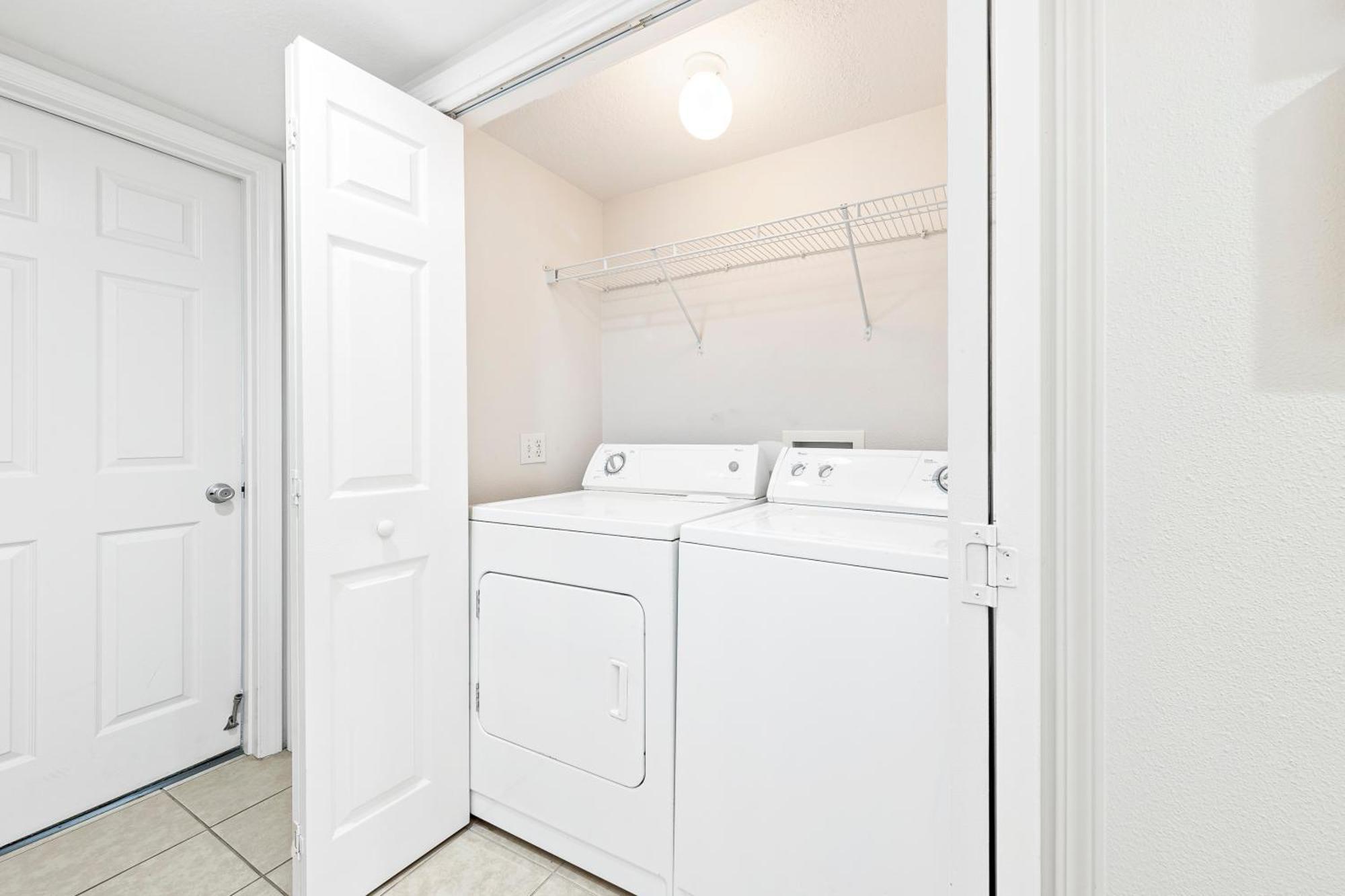 Needle Rush Point Unit B13 Pensacola