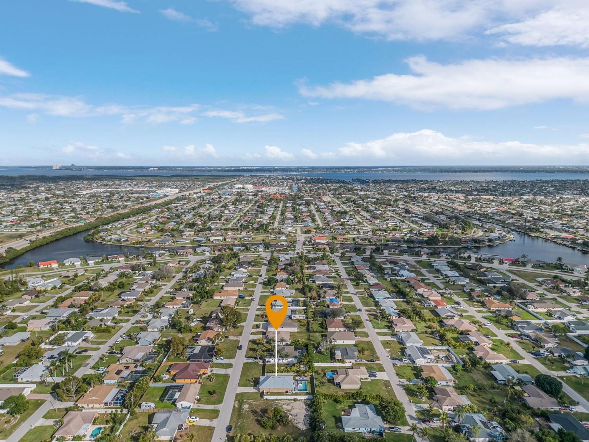 Private And Heated Pool And Spa! - Manatees Paradise - Roelens Vacations * Cape Coral
