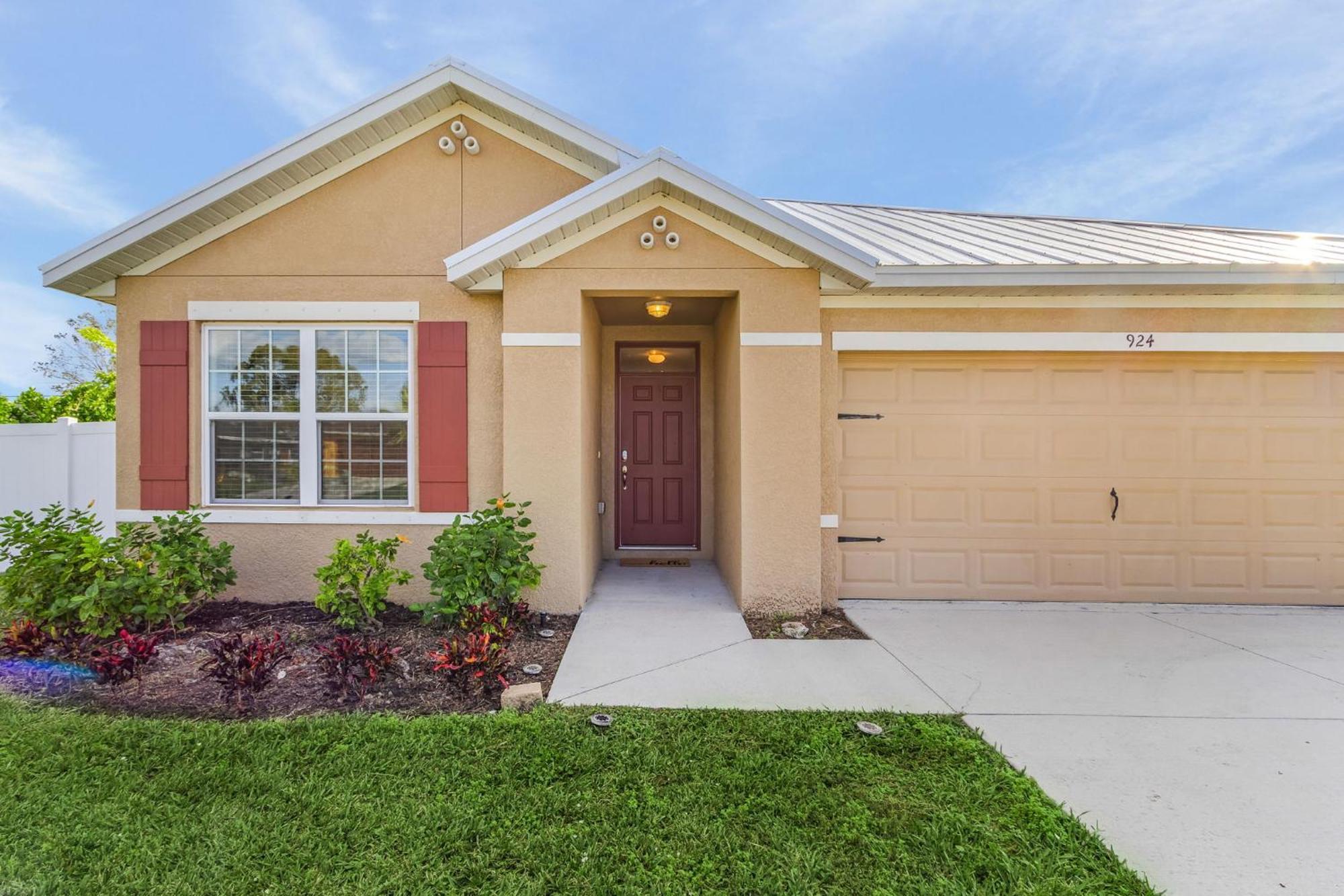 Holiday home Private And Heated Pool And Spa! - Manatees Paradise - Roelens Vacations *