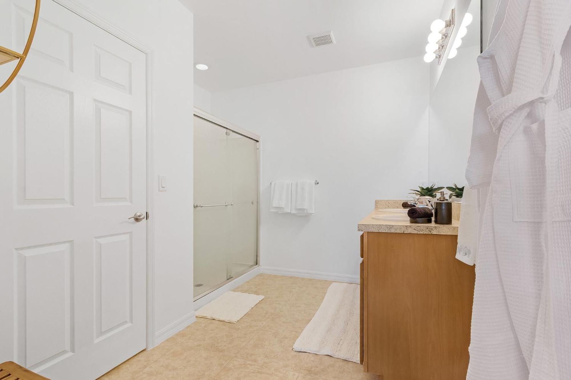 Private And Heated Pool And Spa! - Manatees Paradise - Roelens Vacations *