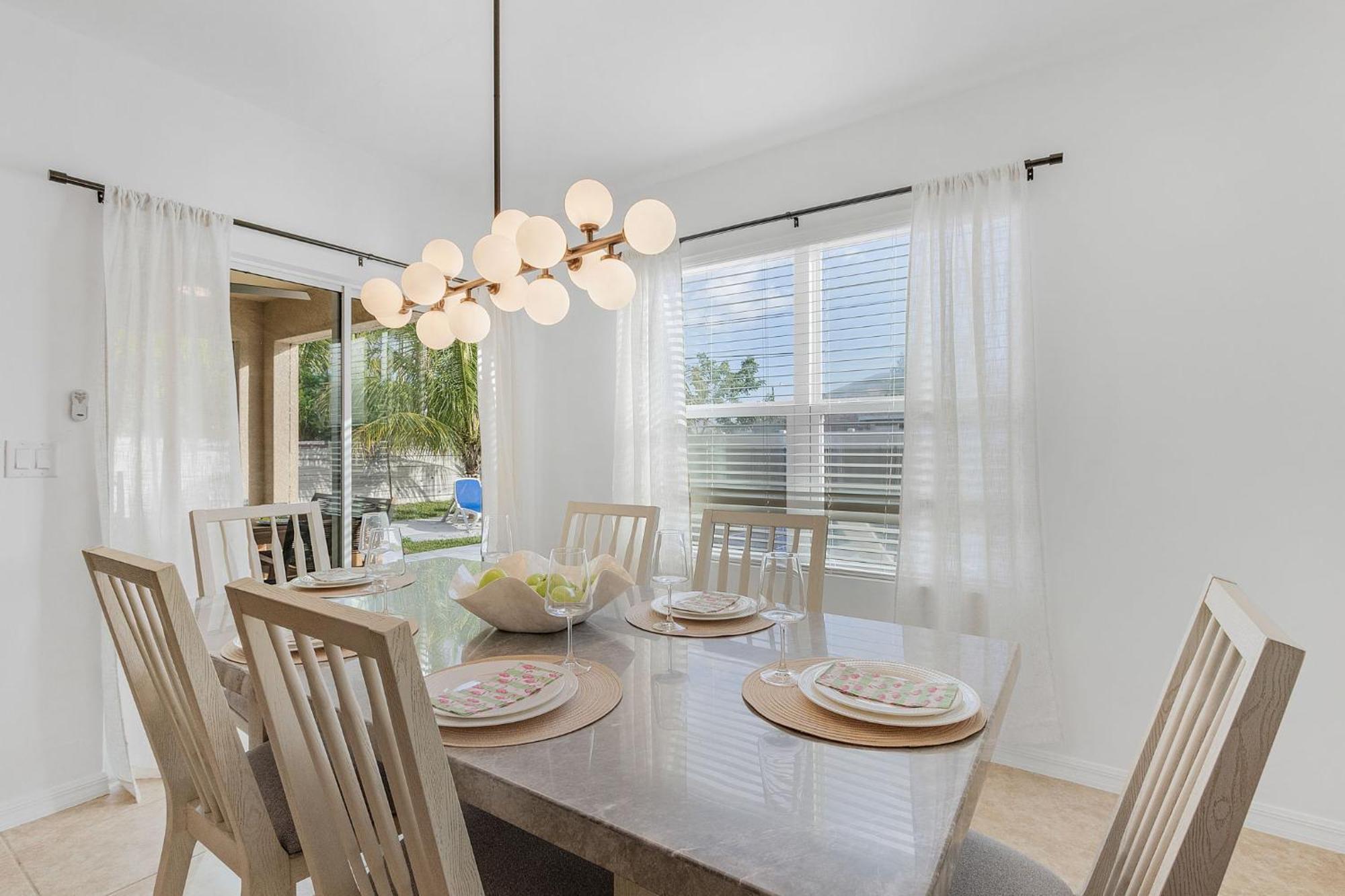 Holiday home Private And Heated Pool And Spa! - Manatees Paradise - Roelens Vacations