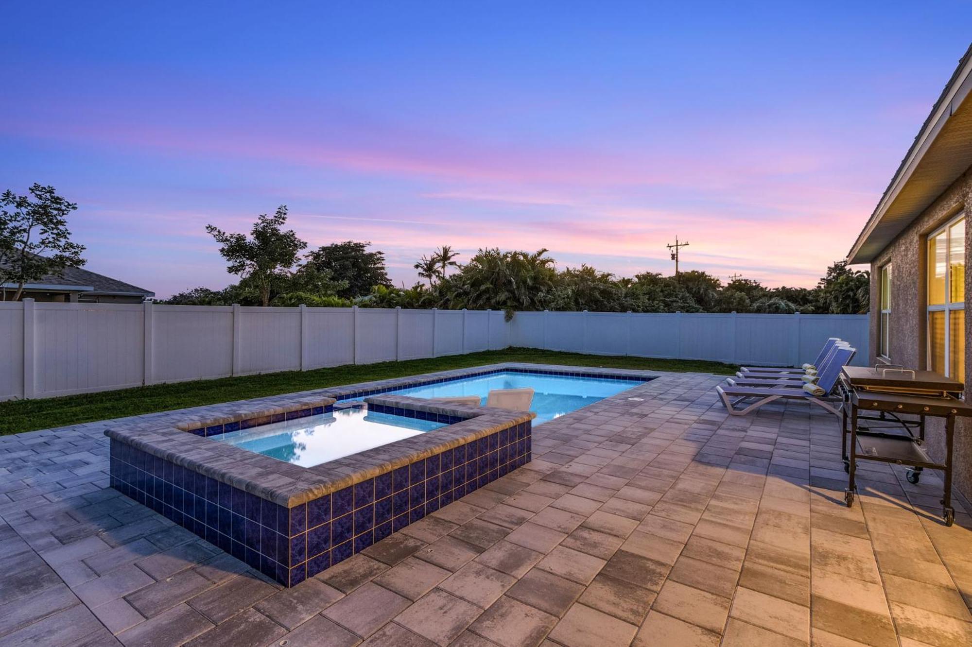 Holiday home Private And Heated Pool And Spa! - Manatees Paradise - Roelens Vacations Cape Coral