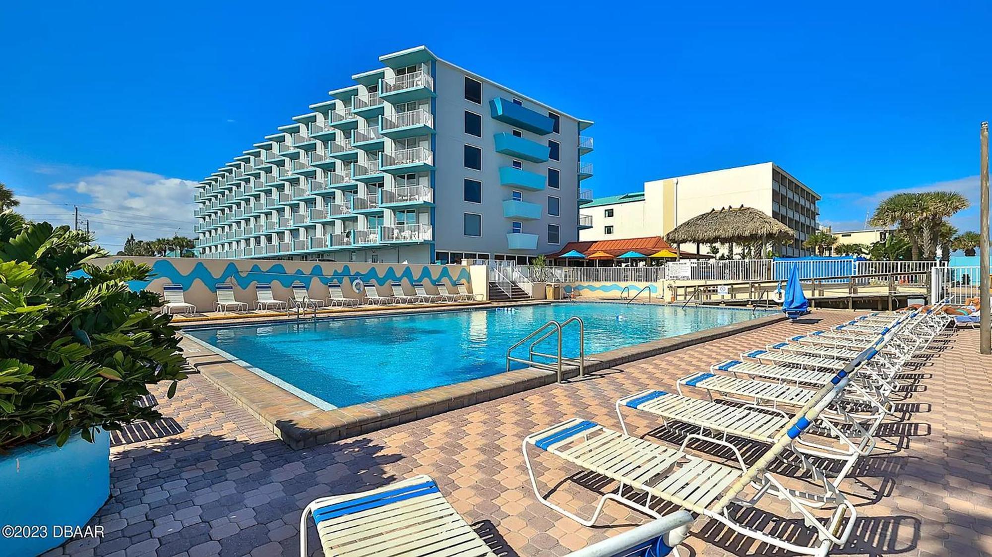 Open For 2025 Bikeweek - Luxury Beachfront - Private Balcony With Ocean View - Heated Pool - Hot Tub - Tiki Bar - Sauna Aparthotel