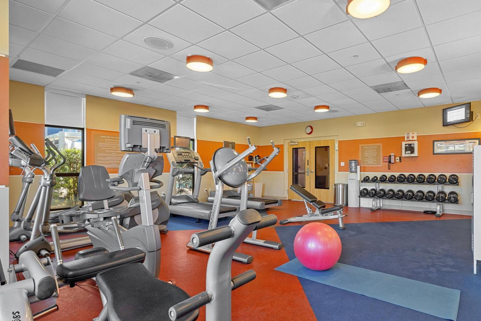 Hotel Four Points By Sheraton Harborside 4*