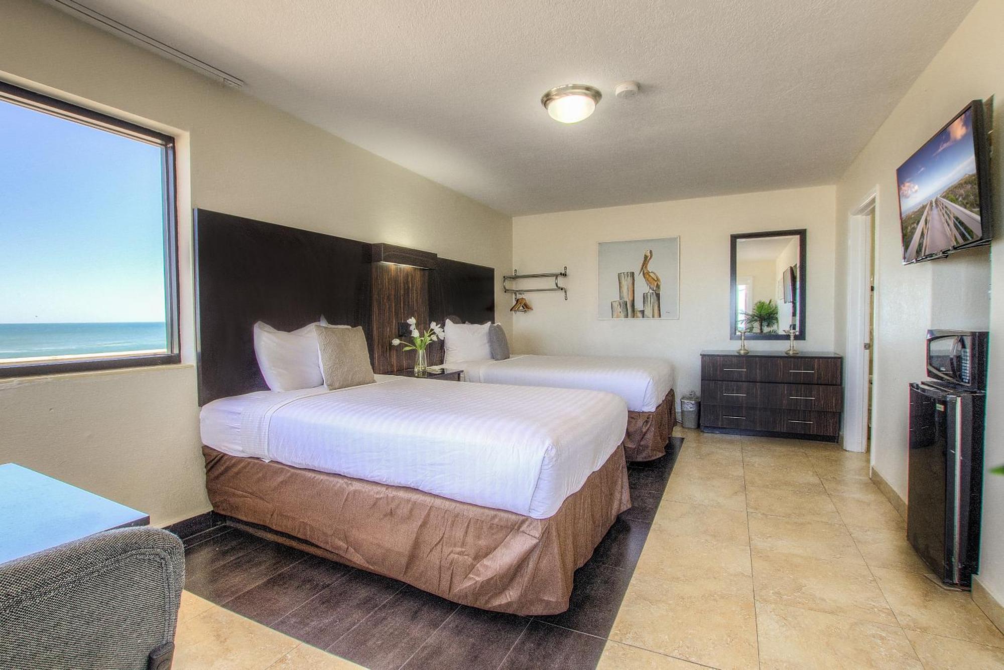 Motel La Bella Oceanfront - Daytona