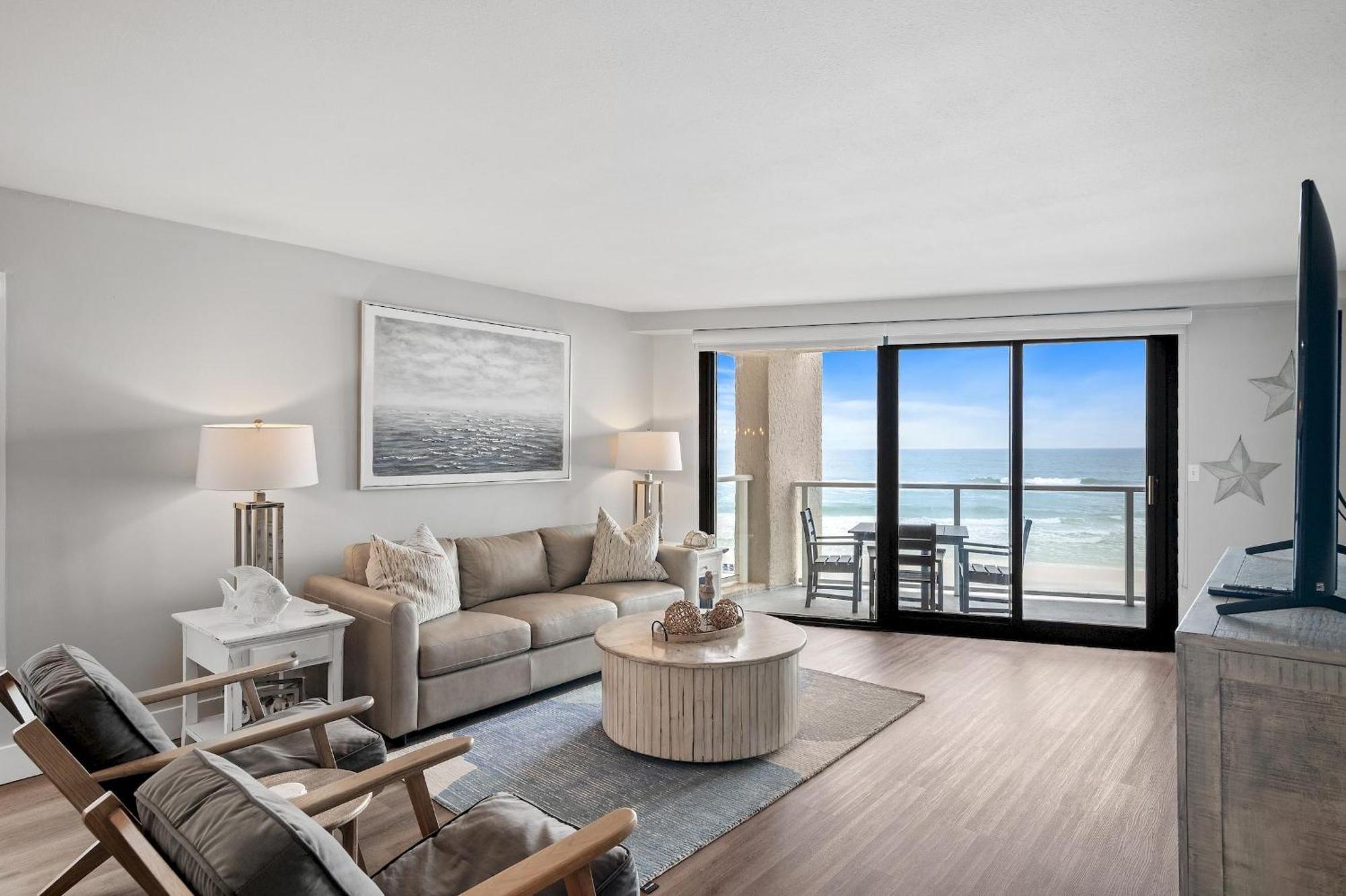 Beachside Two 4242 Holiday home *