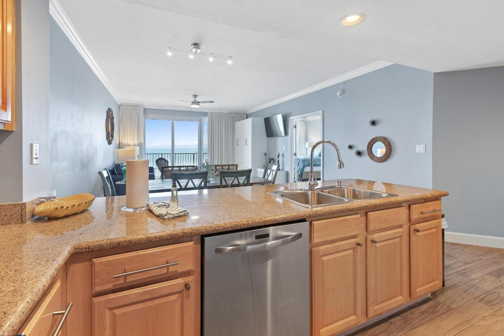 Grandview East 1203 *