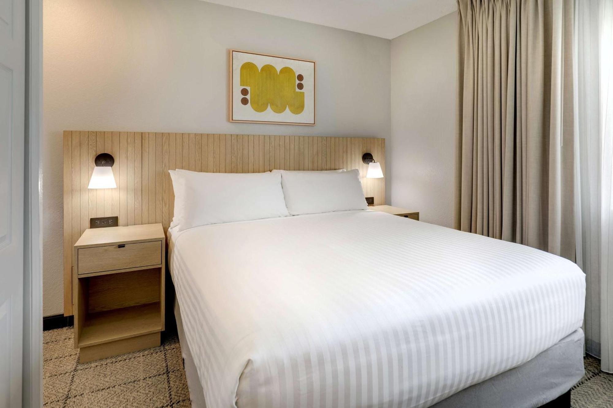Sonesta Simply Miami Airport