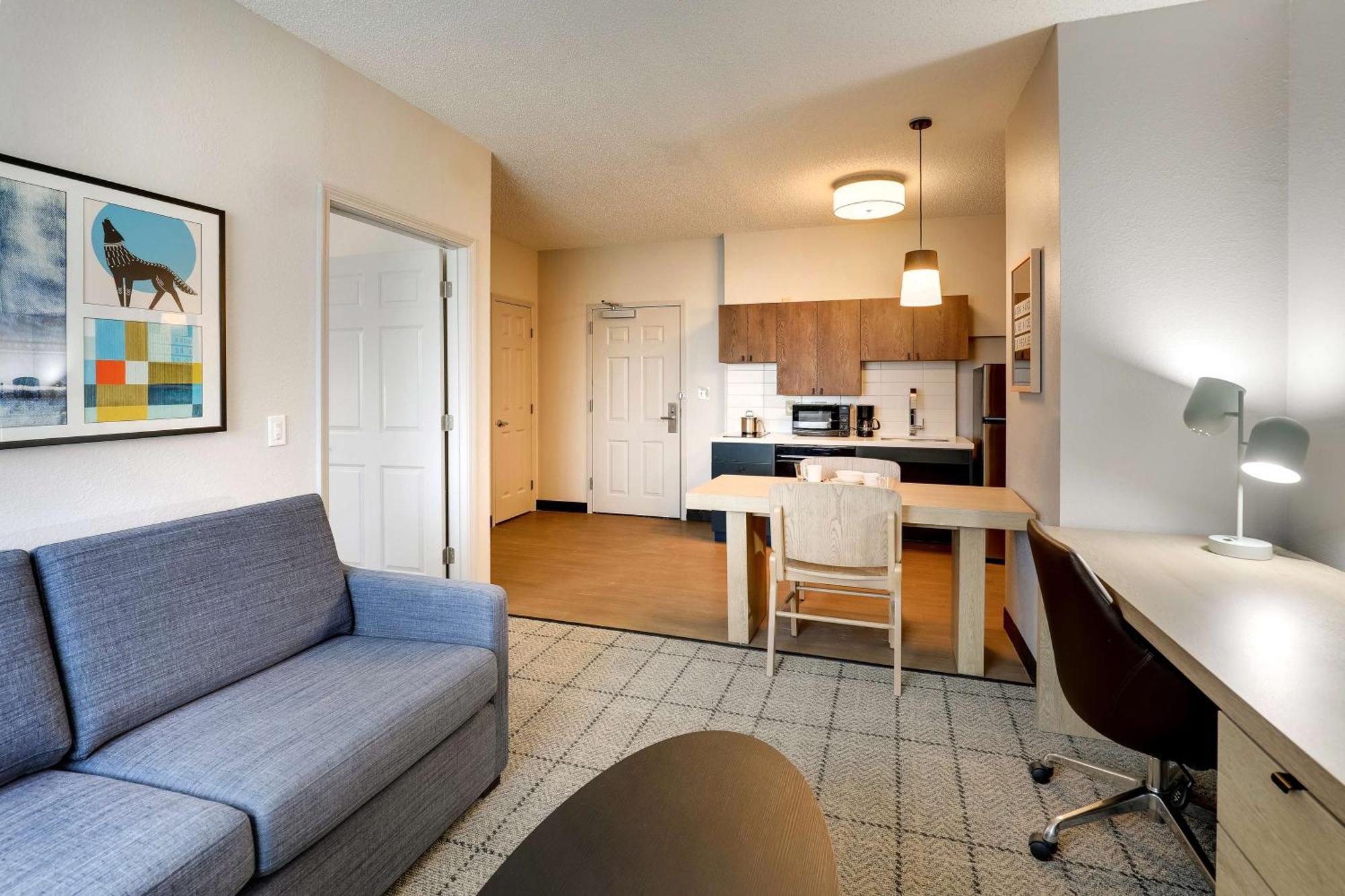 Sonesta Simply Miami Airport Hotel