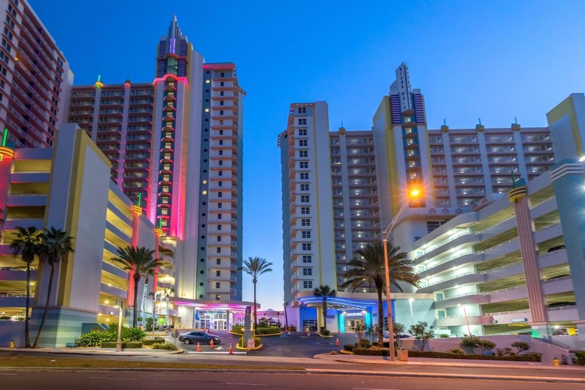 Vacation In Comfort And Luxury - 1 Bedroom Direct Oceanfront - Wyndham Ocean Walk 1706