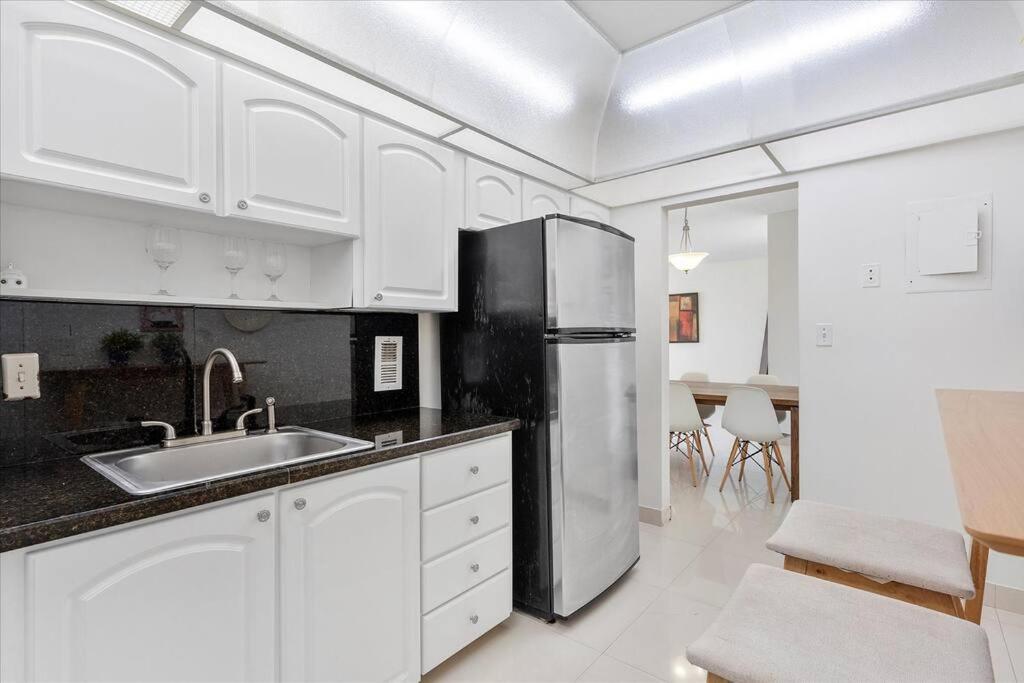 Apartment Beachfront 2 Bedroom At Tides 8th Floor Hollywood