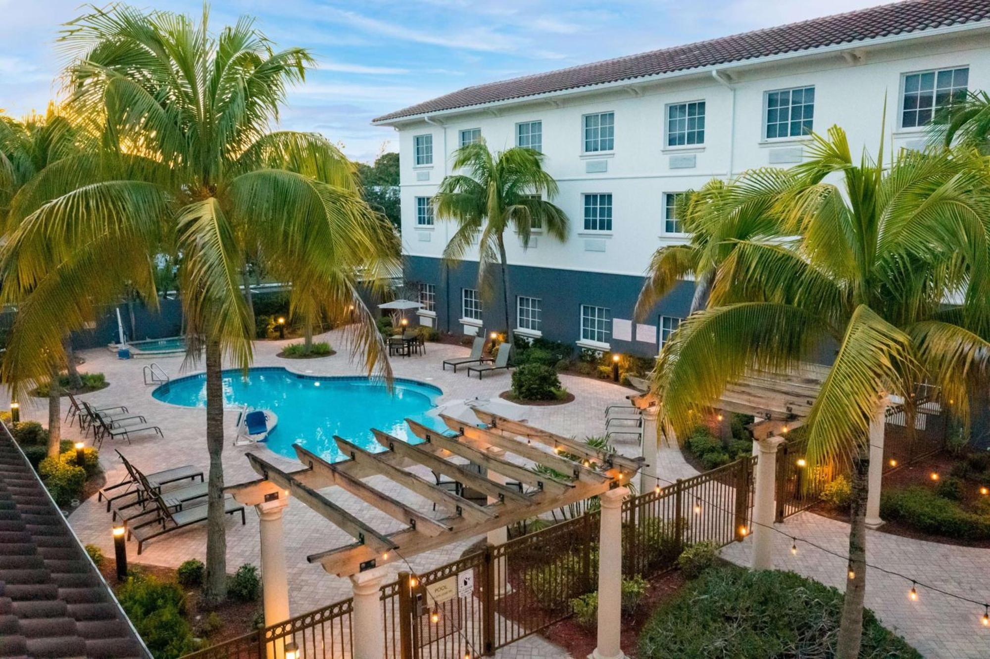 Hilton Garden At Pga Village/port St. Lucie 3*