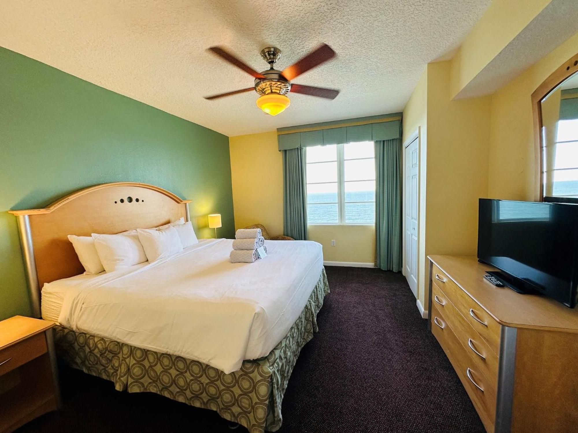 Resort Ocean Walk Daytona Beach