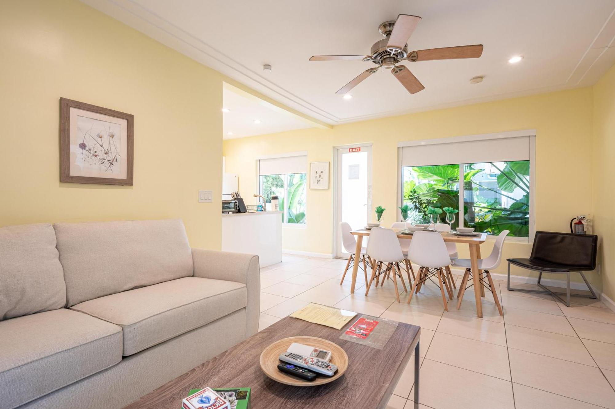 Casa Del Mar Master Apartment