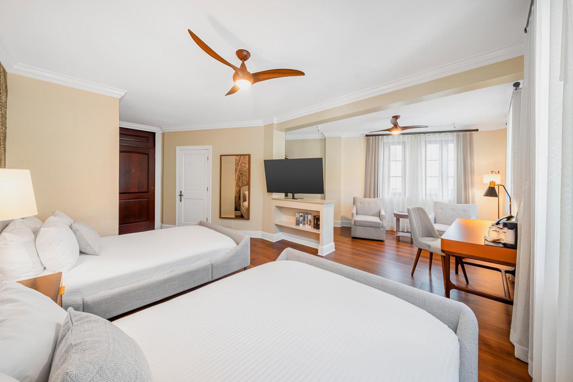 St. Michel 3* Coral Gables