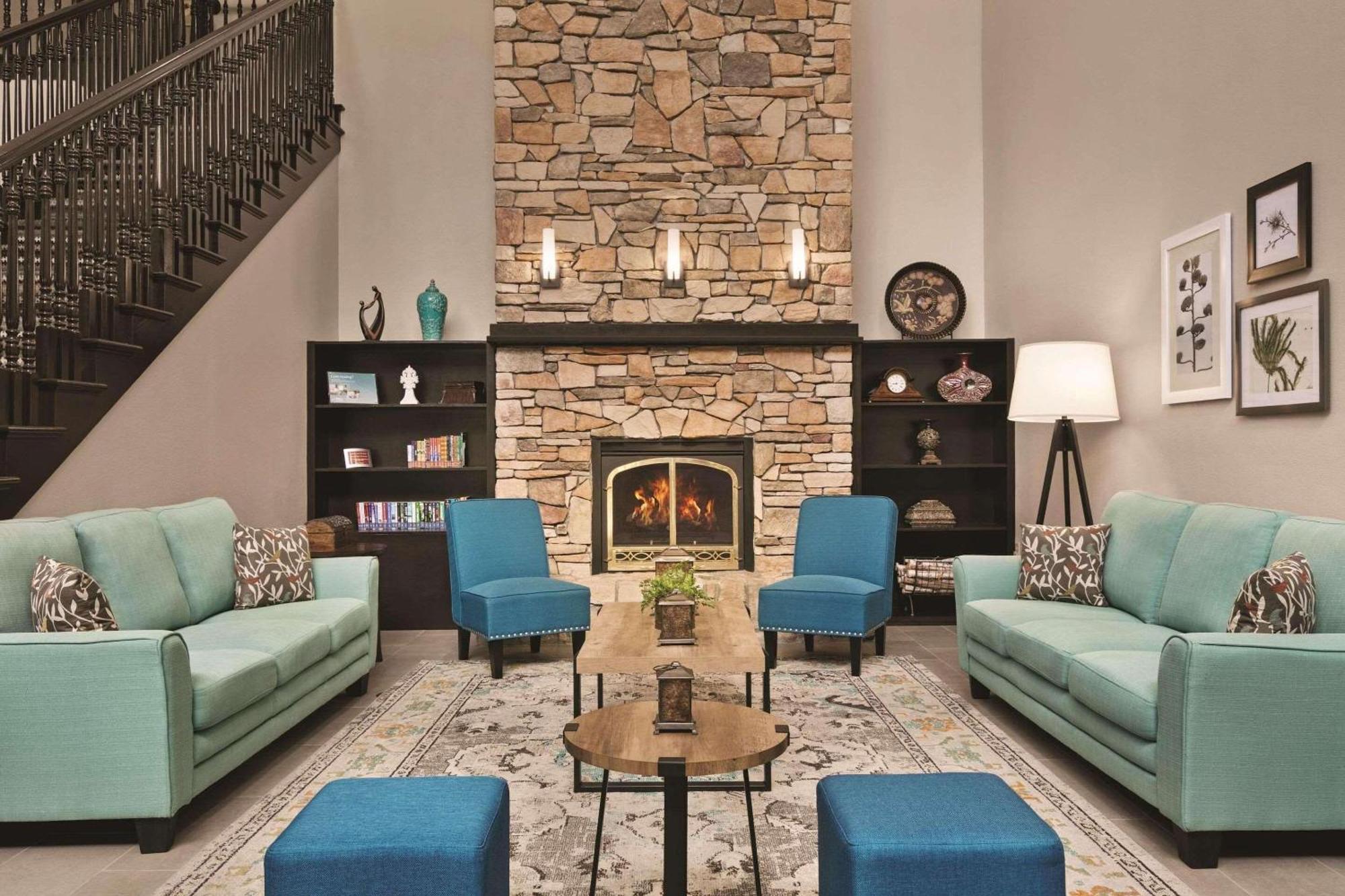 Hotel Country & By Radisson, Tampa-brandon, Fl