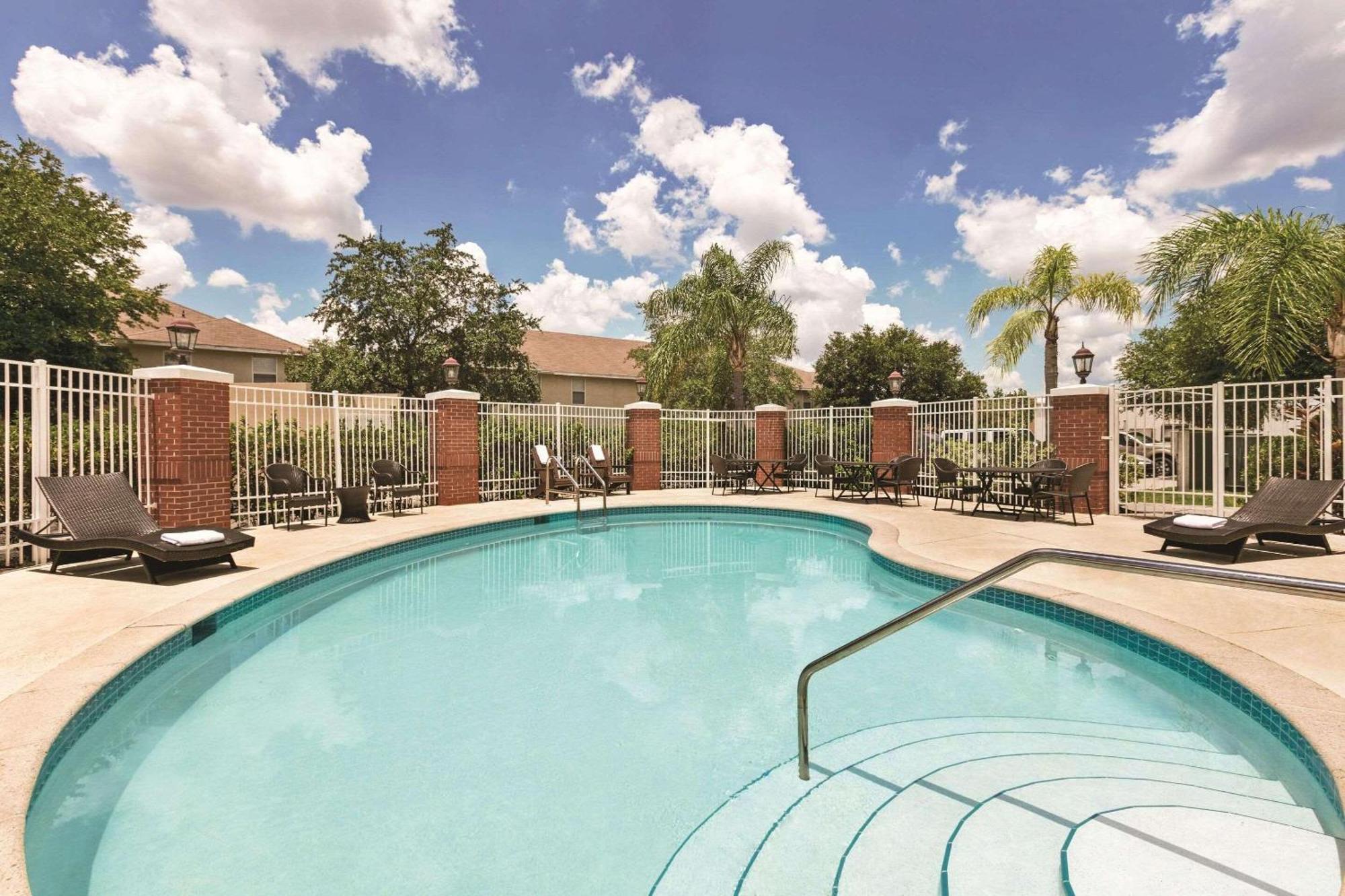 Country & By Radisson, Tampa-brandon, Fl