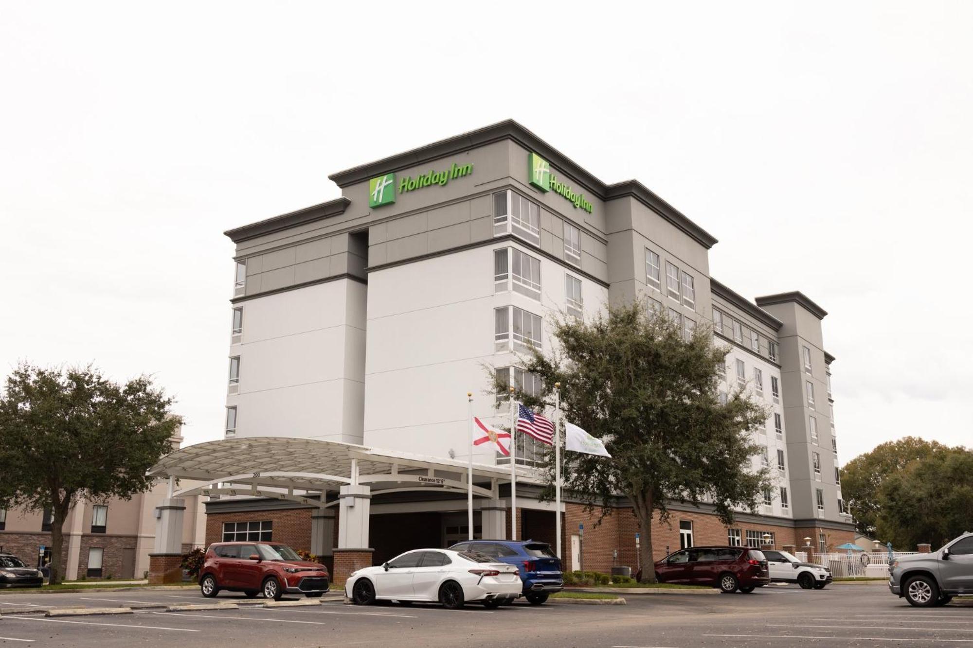 Hotel By Ihg 3*