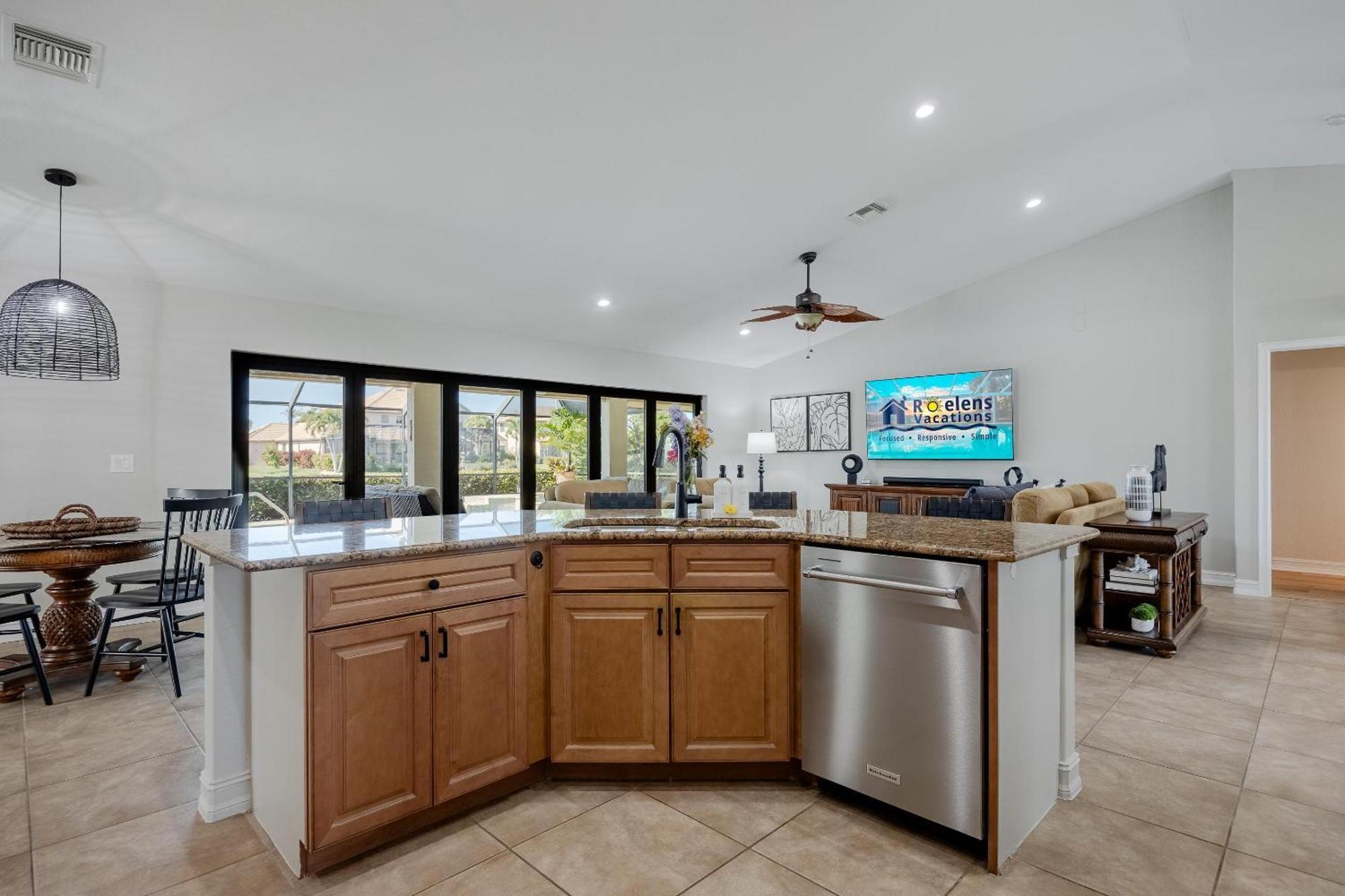 Holiday home Lakeview!, Heated Pool And -villa Lakeside Escape - Roelens Vacations Cape Coral