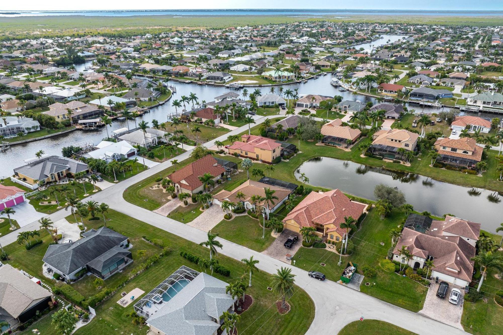 Holiday home Lakeview!, Heated Pool And -villa Lakeside Escape - Roelens Vacations