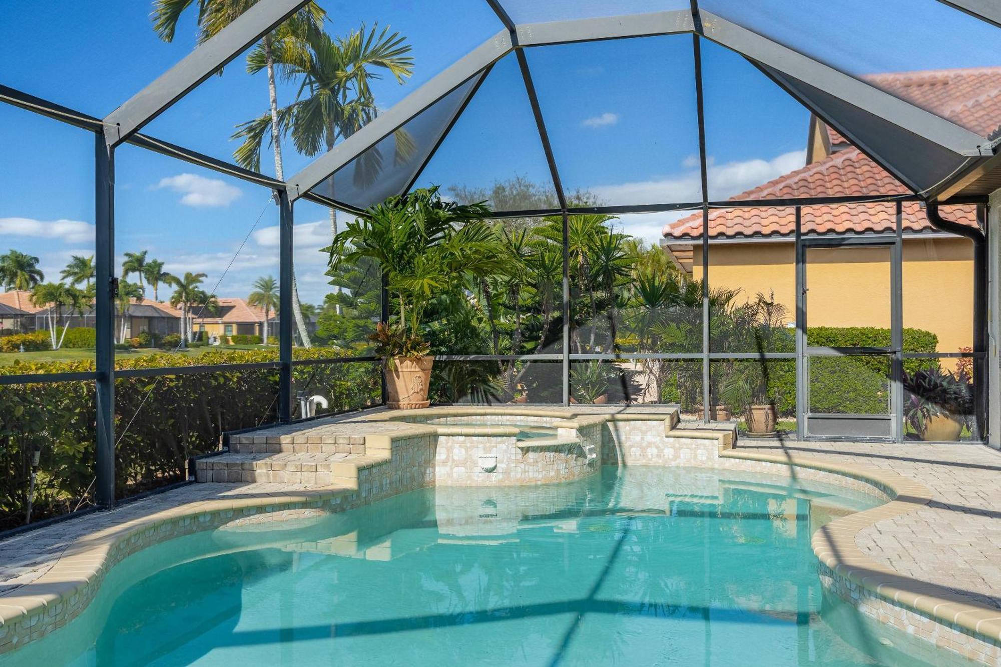 Lakeview!, Heated Pool And -villa Lakeside Escape - Roelens Vacations