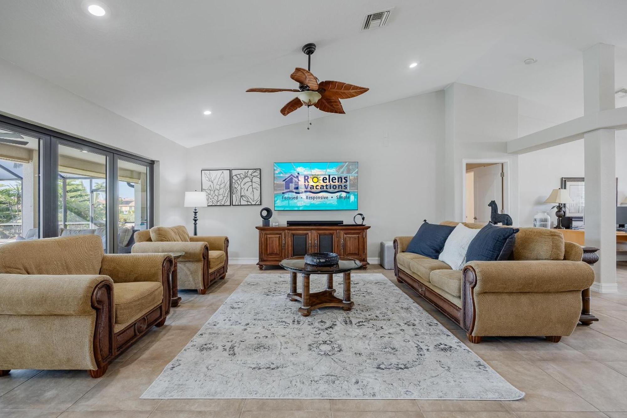 Lakeview!, Heated Pool And -villa Lakeside Escape - Roelens Vacations * Cape Coral