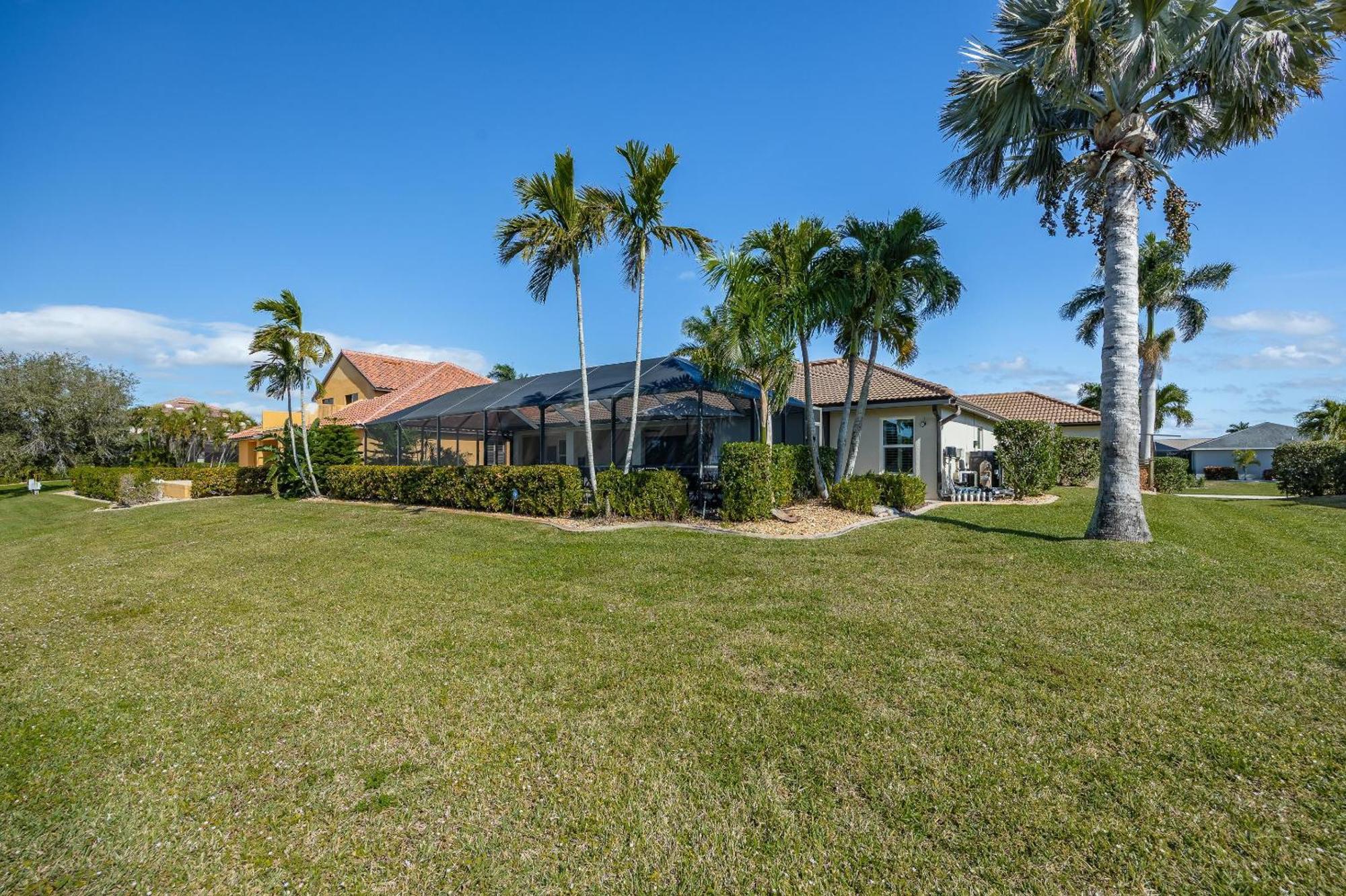 Lakeview!, Heated Pool And -villa Lakeside Escape - Roelens Vacations Holiday home *
