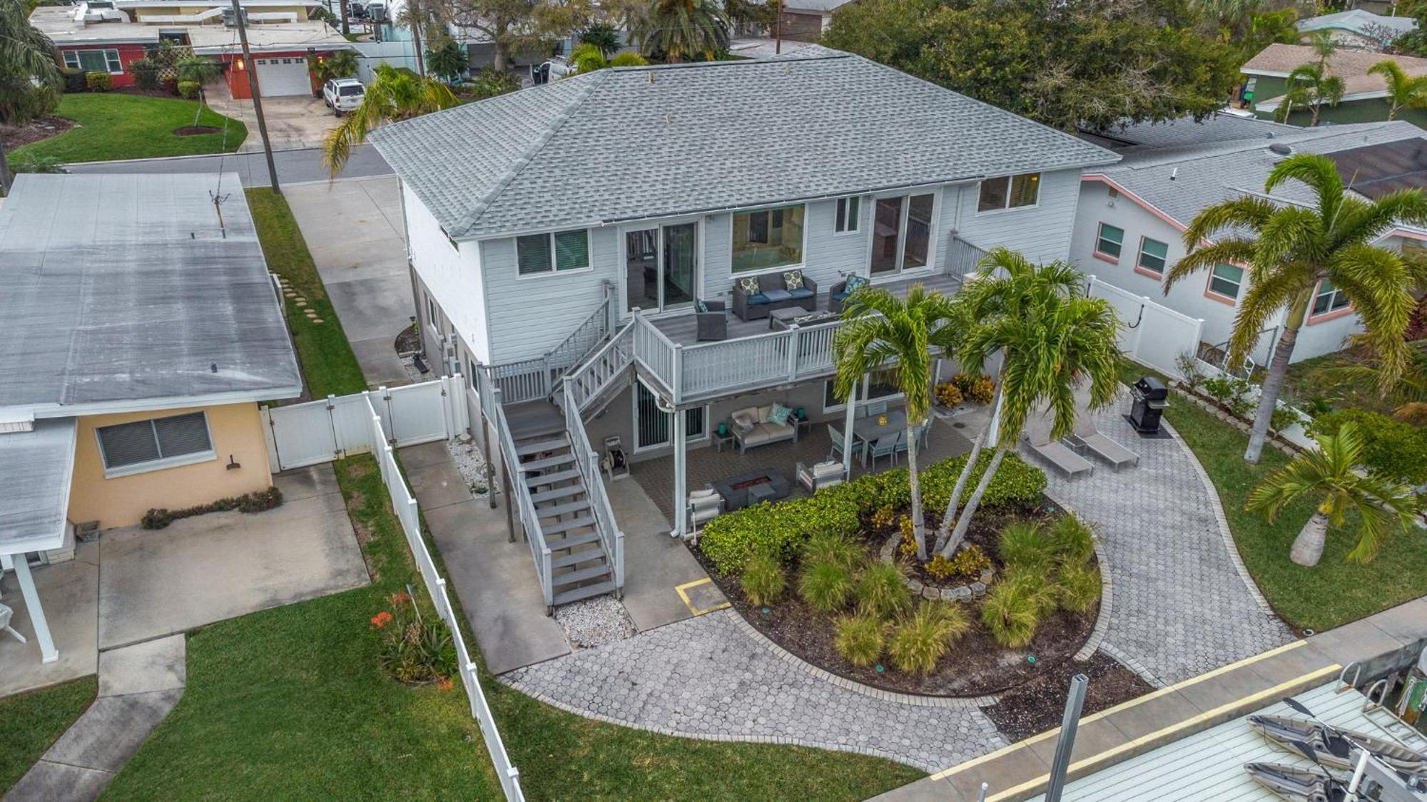 Azule Villa