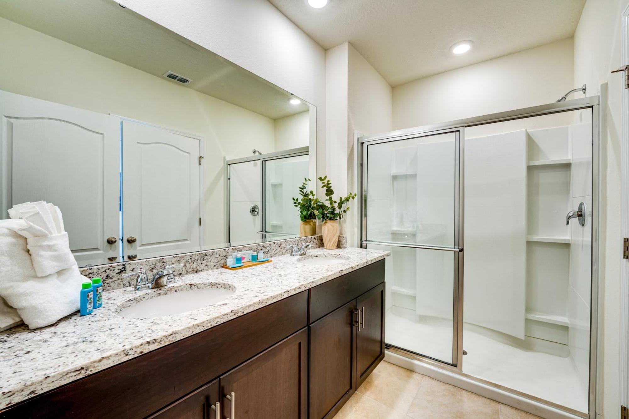 Oasis With Pool And Game 11 Mi To Disney! Holiday home