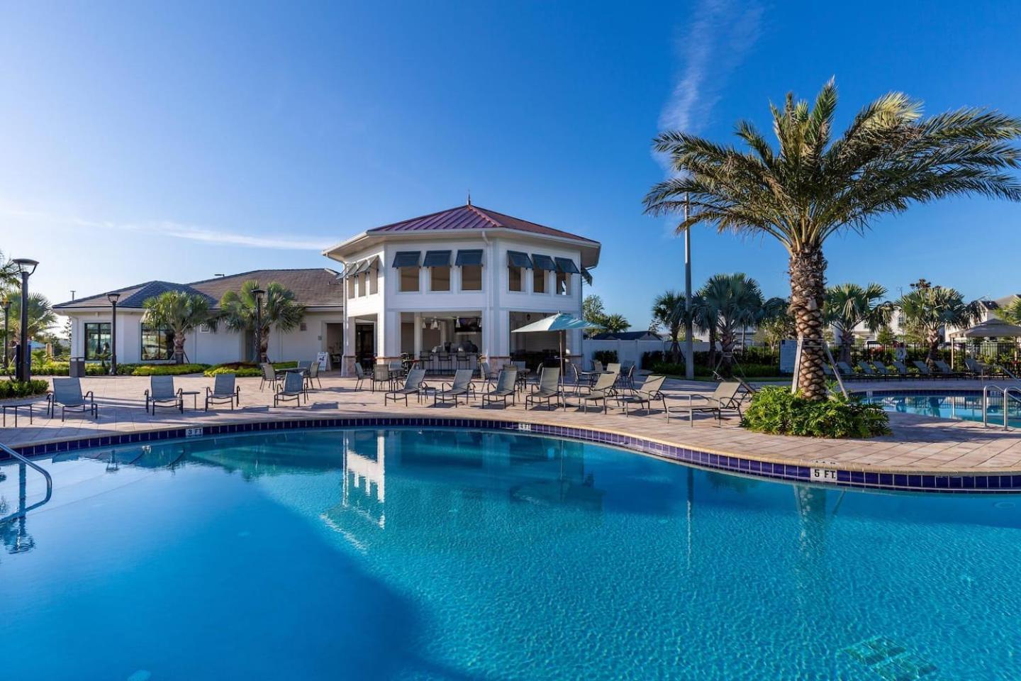 Luxury View 9-bedroom @storey Villa Kissimmee