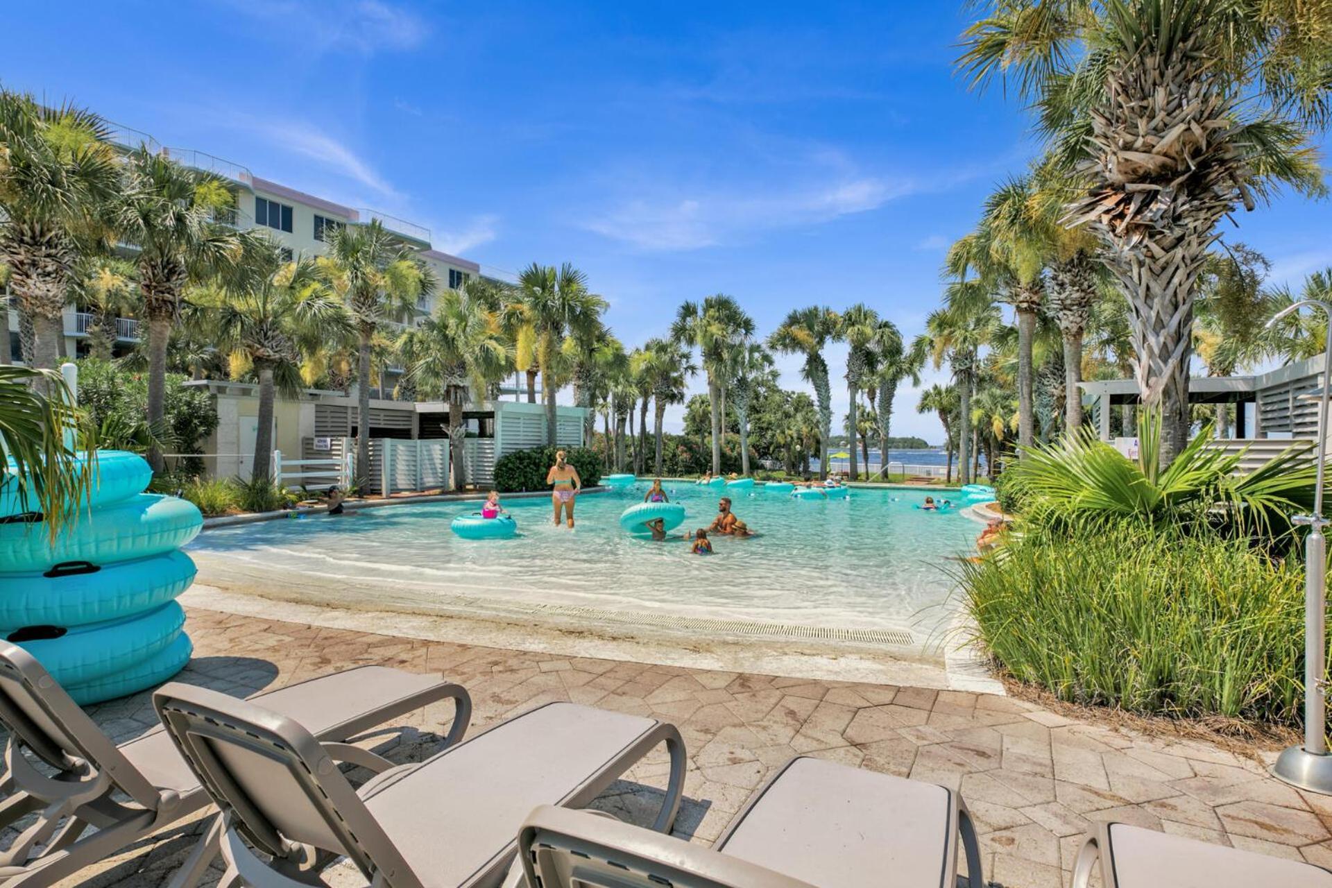 Destin West Gulfside Two Bedroom With Bunks!!! Lazy River!!