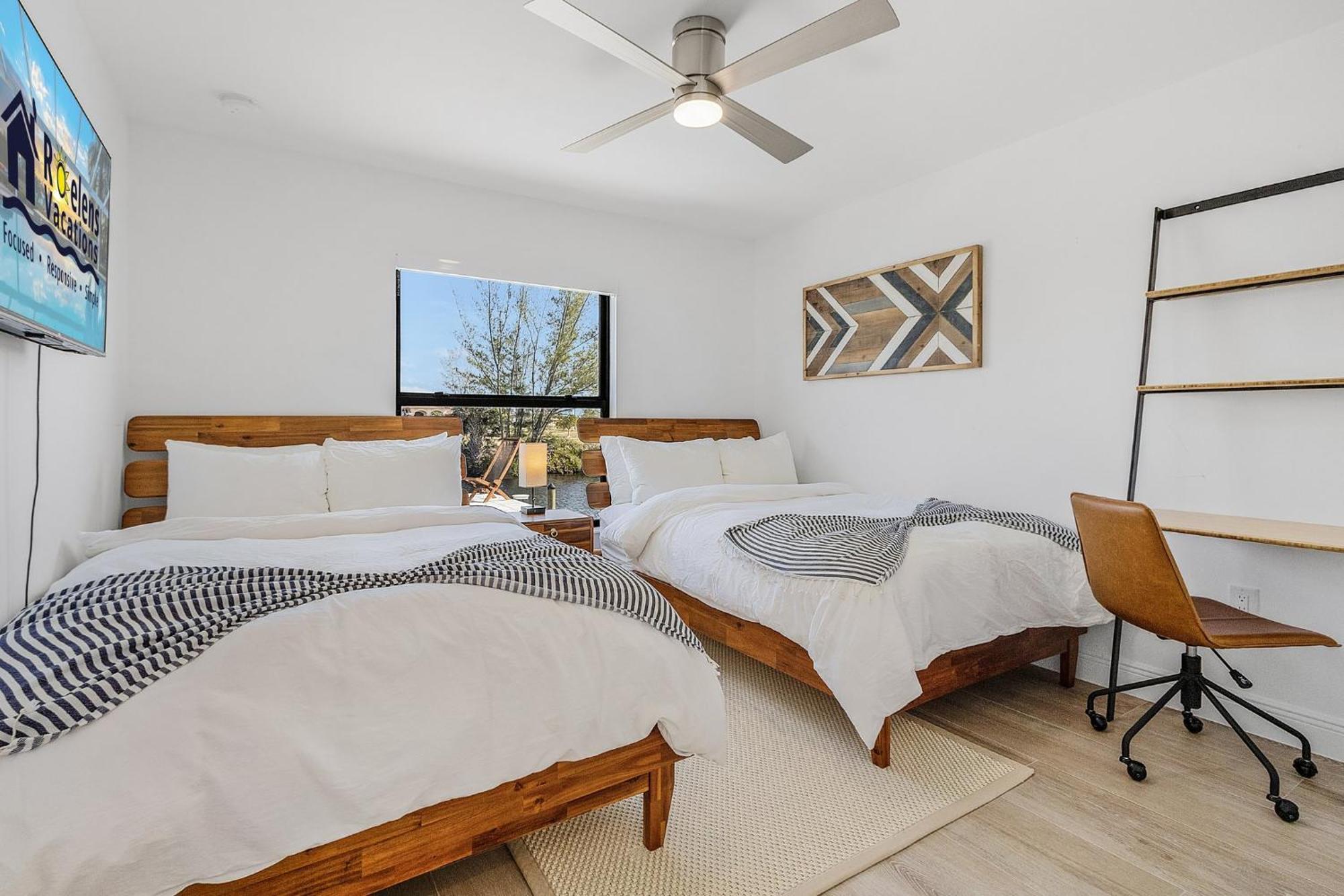 Holiday home Impeccable Gulf Access, Dock W/tiki Bar, Outdoor Kitchen,and And And - Nautical Paradise *